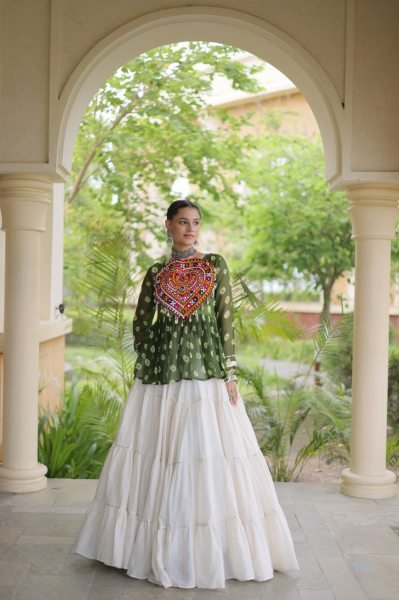 Artistic White Kora Cotton Lehenga with Green Bandhani Designer Top at Wholesale  Navratri Lehnega Choli