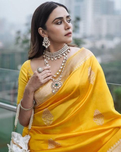 Artistic Yellow Soft Lichi Silk Saree with Rich Jacquard Work and Heavy Brocade Blouse Silk Sarees Wholesale