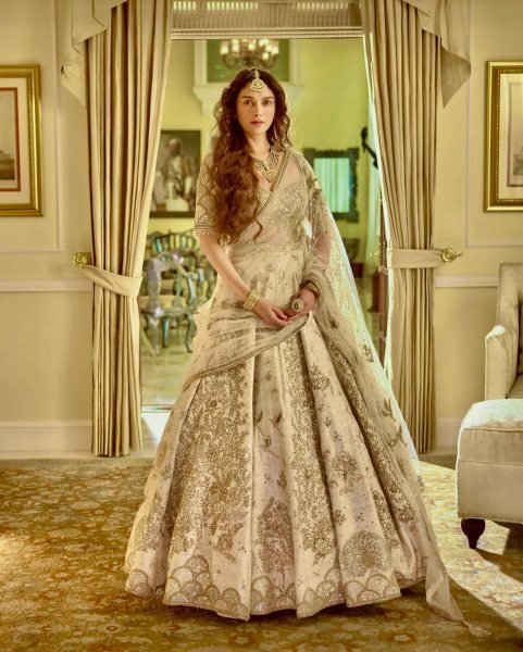 Authentic Cream Heavy Slub Silk Sequins Dori Zari Work Lehenga Choli with Net Dupatta For Bridal Designer Lehenga Choli