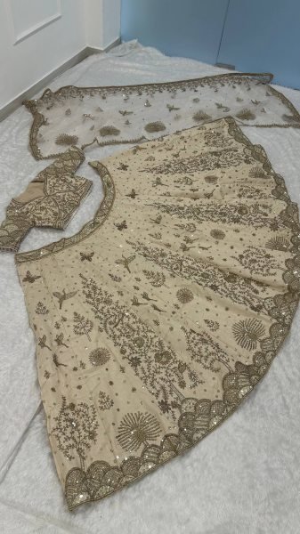 Authentic Cream Heavy Slub Silk Sequins Dori Zari Work Lehenga Choli with Net Dupatta For Bridal Designer Lehenga Choli