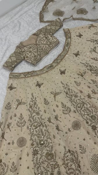 Authentic Cream Heavy Slub Silk Sequins Dori Zari Work Lehenga Choli with Net Dupatta For Bridal Designer Lehenga Choli