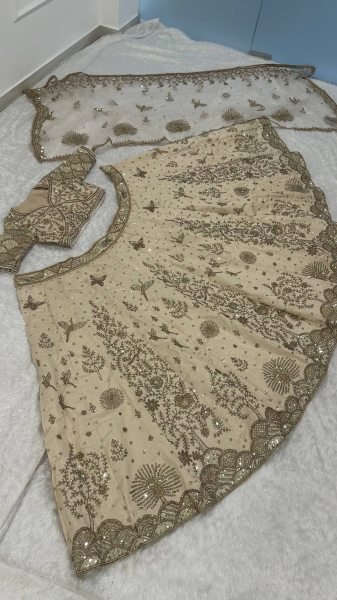 Authentic Cream Heavy Slub Silk Sequins Dori Zari Work Lehenga Choli with Net Dupatta For Bridal Designer Lehenga Choli