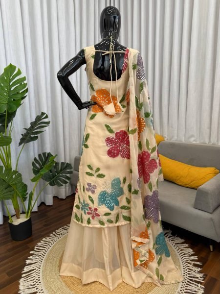 Authentic Organza Silk Cream  Kurti Palazzo Set with Sequins Work for Party Wear Designer Plazzo Salwar Suits Wholesale