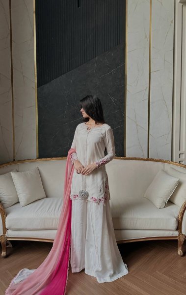 Authentic White Crepe Silk Palazzo Set With Shaded Chiffon Dupatta For Women Party Wear Set Ready To Wear Collection