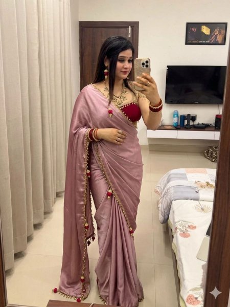 Baby Pink Viral Instagram Saree for Festive and Wedding Wear Sarees 