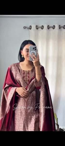 Banarasi Kurti Set with Cotton Lining  Pant and Dupatta Cotton Kurtis Wholesale