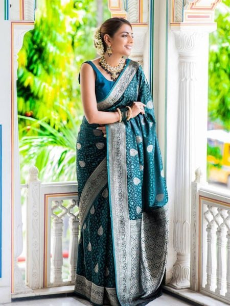 Banarasi Style Lichi Saree with Rich Contrast Blouse Traditional Look Sarees 