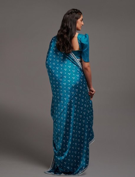 Bandhani Japan Satin Digital Print   Embroidery Sequence Border Lace Saree Bandhej Sarees Wholesale