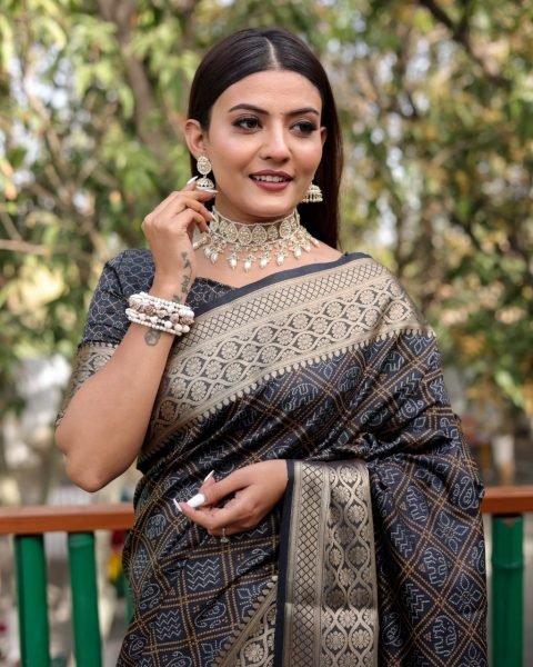 Bandhej Patola Silk Sarees  Bandhej Sarees Wholesale