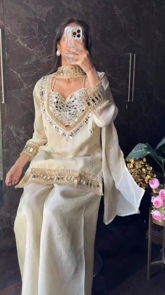 Beautiful Chinon Bustier Plazo Set with Real Mirror and Lace Work Dupatta – Wholesale Collection Ready To Wear Collection