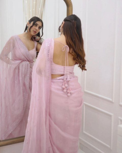 Beautiful Thread Embroidery Work Saree With Banglori blouse Embroidery Sarees Wholesale