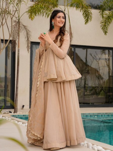 Beige Ready to Wear 3 Piece Anarkali Kurti Set Tabby Organza Fabric Mukesh Handwork Manufacturer in Surat 