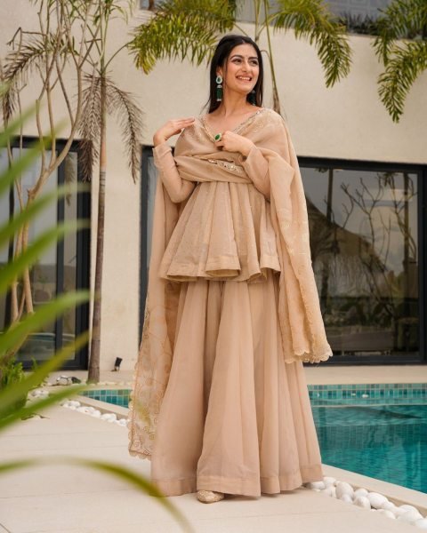 Beige Ready to Wear 3 Piece Anarkali Kurti Set Tabby Organza Fabric Mukesh Handwork Manufacturer in Surat  Anarkali Kurtis 