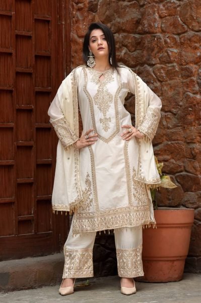 Best Price New Designer Party Wear Look Pur Chinon Silk Top Plazzo   Dupatta Set Ready To Wear Collection