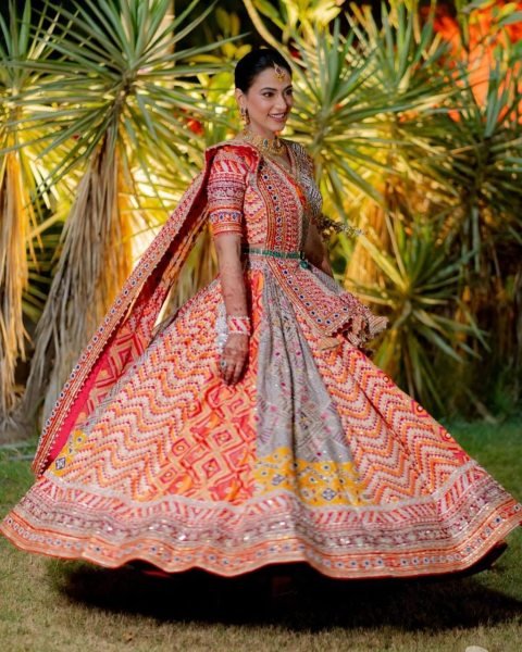 Best Wholesale Price 2025 Navratri Special Muslin Cotton with Real Mirror Work Gotapatti Lace Designer Dupatta Set Navratri Lehnega Choli