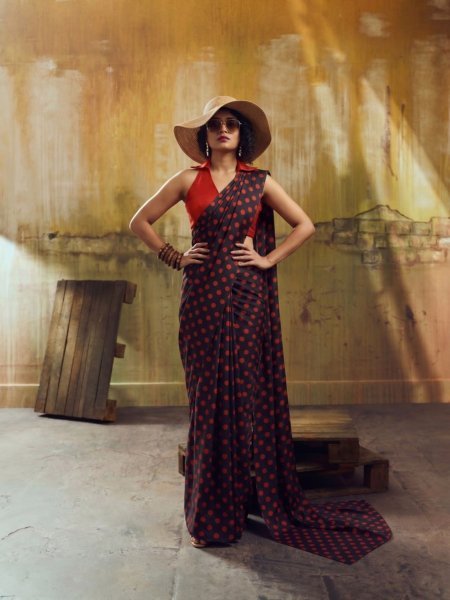 Black and Red Polka Dot Printed Daily Wear Saree with Unstitched Blouse Piece Sarees 