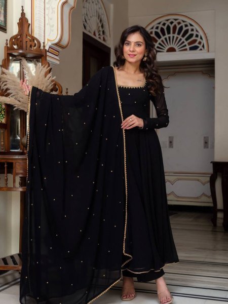Black Blooming Fabric Zari Thread Embroidery Suit with Dupatta for Festive Wear Anarkali Kurtis 