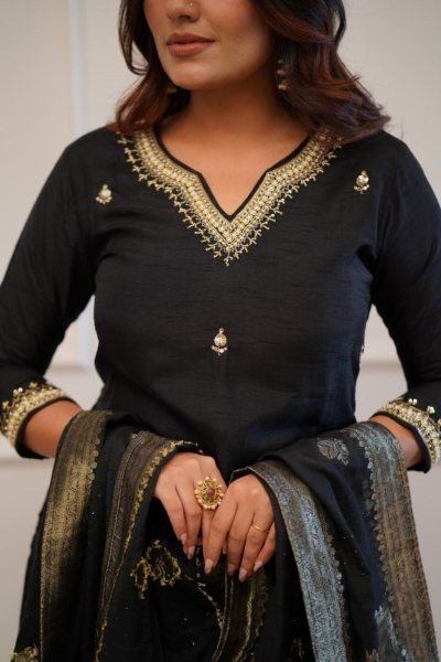 Black Chanderi Kurti Set with Embroidery and Jacquard Dupatta 3 Piece Kurti Set