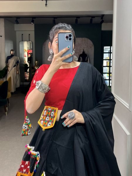 Black Color Navratri Outfit With Gamthi Gotta Work Navratri Lehnega Choli