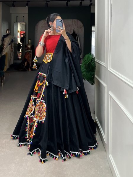 Black Color Navratri Outfit With Gamthi Gotta Work Navratri Lehnega Choli