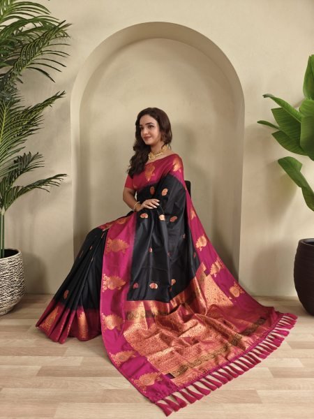 Black Dual Tone Silk Woven Saree With Unstitch Blouse At Manufacturer  Silk Sarees Wholesale