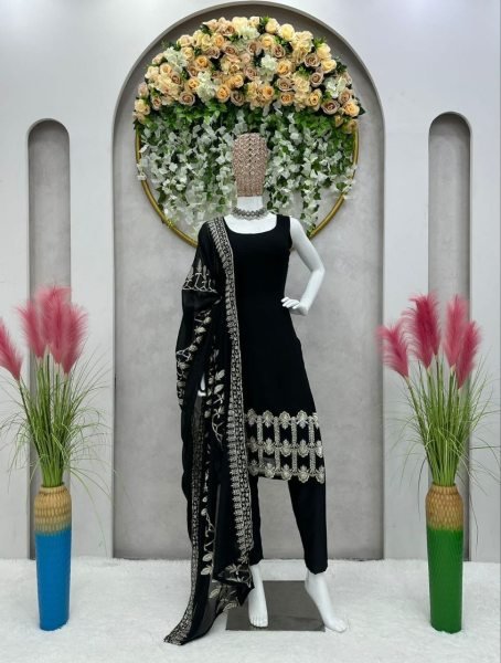 Black faux Georgette sequence work suit  3 Piece Kurti Set