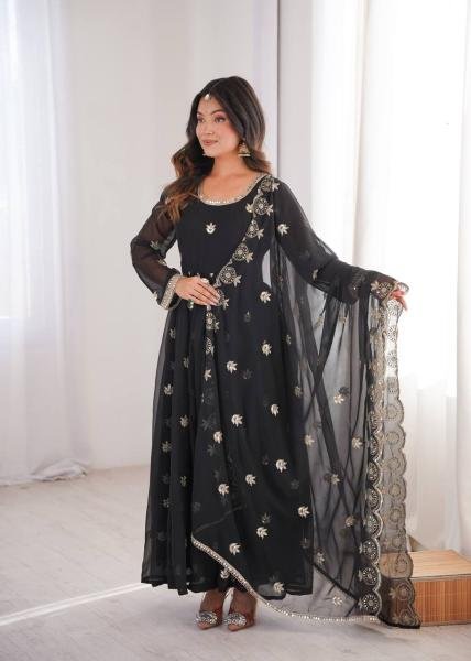 Black Georgette Sequence Embroidered Gown Set with Pant & Dupatta at Best Rates Anarkali Kurtis 