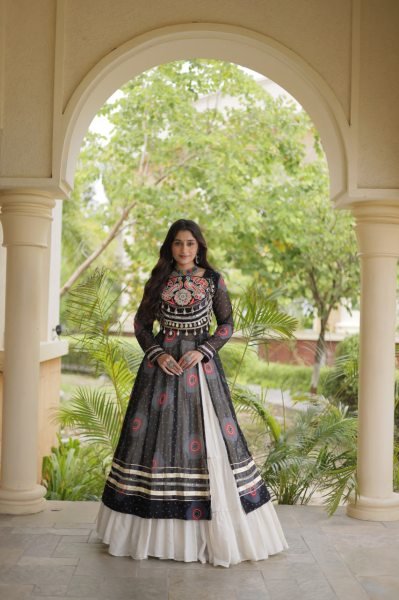 Black Kora Cotton Navratri Lehenga Kurti Set with Kutchi Patchwork at Wholesale Rate Navratri Lehnega Choli