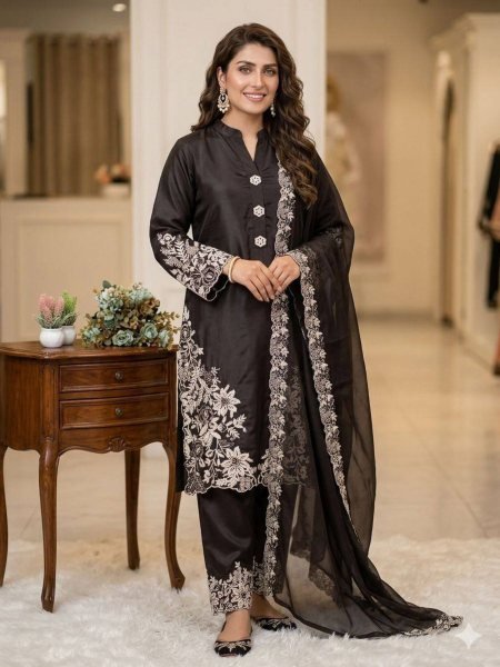  Black Pakistani-Style Embroidered Suit Set With Dupatta for Special Occasions  Ready To Wear Suit