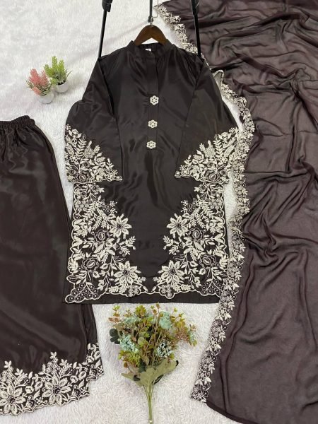  Black Pakistani-Style Embroidered Suit Set With Dupatta for Special Occasions  Ready To Wear Collection