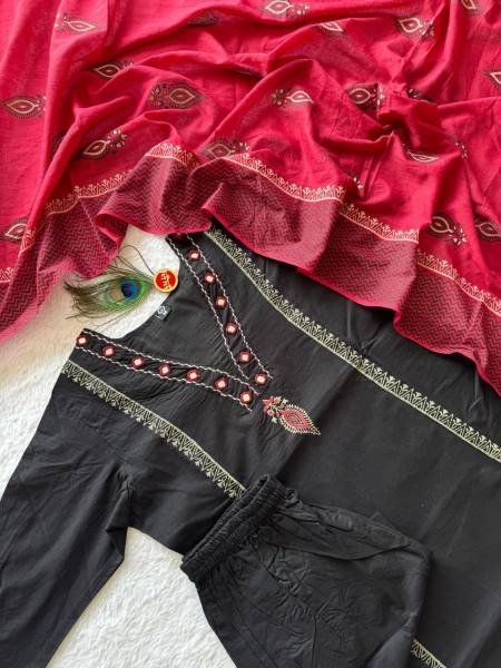 Black Pure Cotton Mirror Work Kurti Set With Hand Block Print For Casual Wear 3 Piece Kurti Set