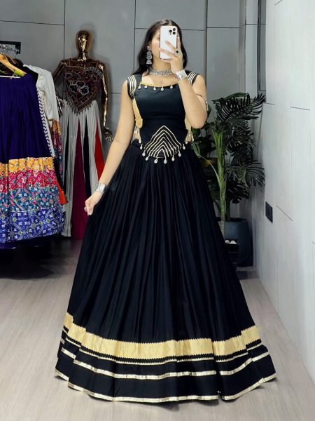 Black Pure Rayon Cotton Gamthi Lehenga Choli with Real Mirror and Fancy Patti for Garba Outfits Navratri Lehnega Choli