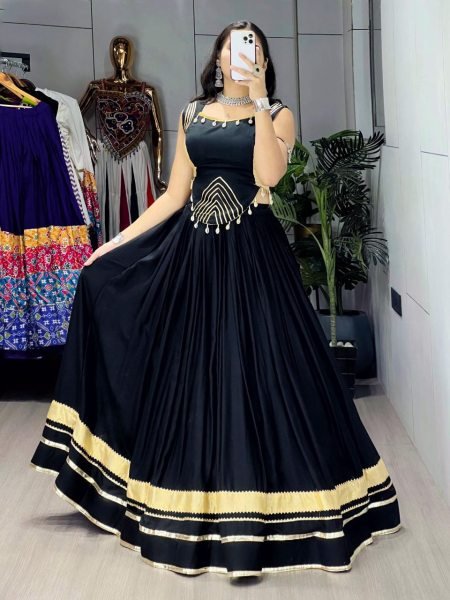 Black Pure Rayon Cotton Gamthi Lehenga Choli with Real Mirror and Fancy Patti for Garba Outfits Navratri Lehnega Choli
