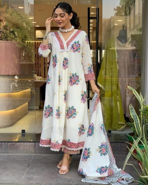 Blooming Cotton Kurti Set with Matching Printed Dupatta at Wholesale Rate Anarkali Kurtis 