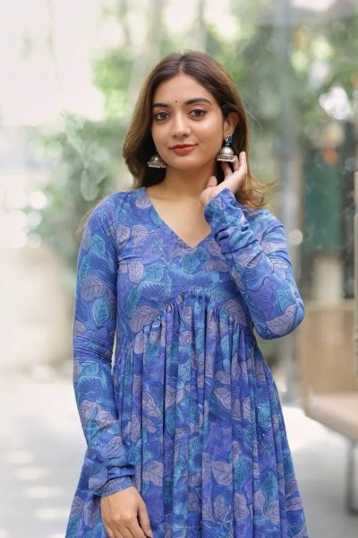 Blue Alia Cut Rayon Kurti with Pant Digital Print Co- ord Set for Daily Chic Look Kurti With Bottom Wholesale
