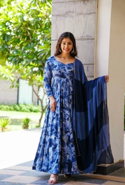 Blue Faux Georgette Gown Pant With Dupatta 3 Piece Kurti Set