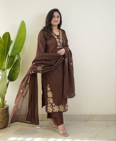 Regal Brown Cotton Kurti with Pant and Dupatta for Everyday Ethnic Wear Cotton Kurtis Wholesale