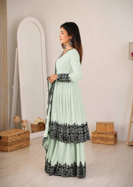 Bohemian Mint Green Elegant Faux Georgette Suit Set with Embroidery Thread Work and Dupatta Ready To Wear Collection