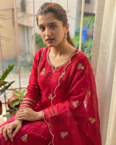 Bohemian Red Mul Chanderi Kurta Pant Dupatta Set with Bracelet Combo Anarkali Kurtis 