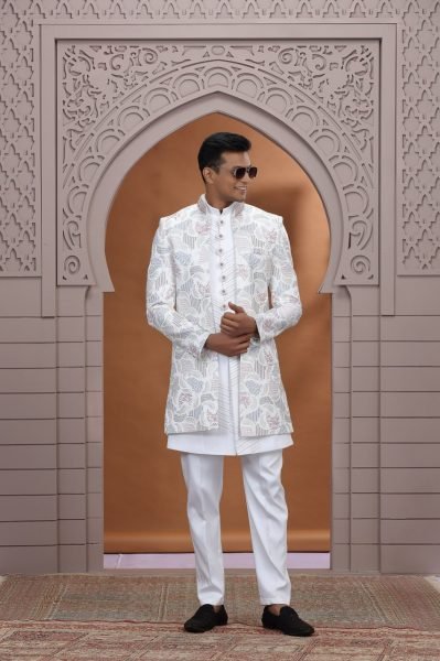 Bohemian White Ethnic Suit Set with Premium Embroidery Finish Look For Party Wear Kurta Pajama Wholesale