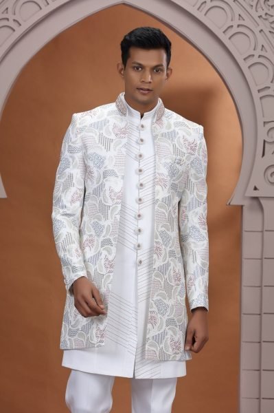Bohemian White Ethnic Suit Set with Premium Embroidery Finish Look For Party Wear Kurta Pajama Wholesale