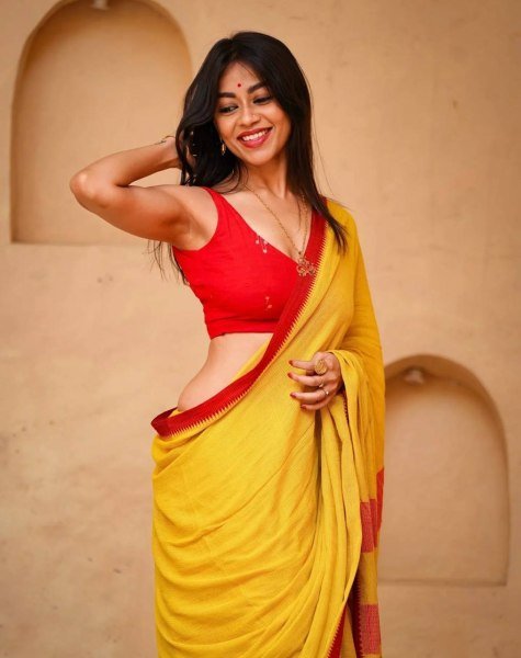 Bohemian Yellow Designer Linen Cotton Saree with Digital Print and Matching Blouse at Wholesale Rate Printed Cotton Sarees Wholesale