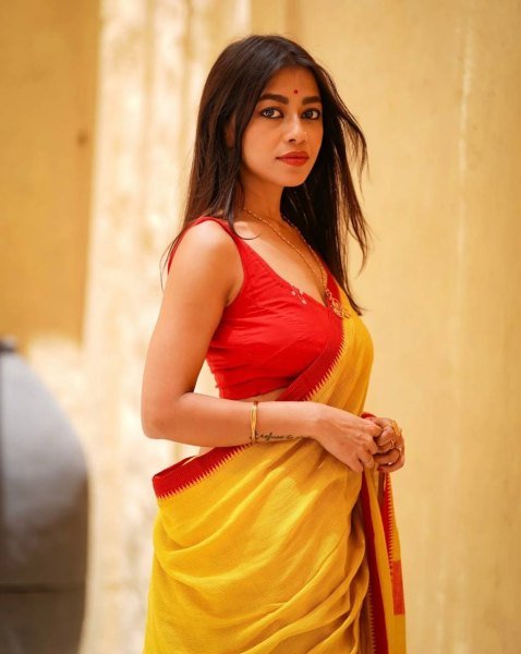 Bohemian Yellow Designer Linen Cotton Saree with Digital Print and Matching Blouse at Wholesale Rate Printed Cotton Sarees Wholesale