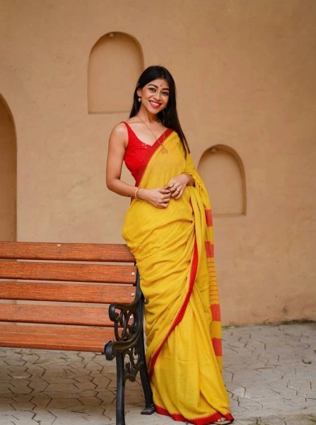 Bohemian Yellow Designer Linen Cotton Saree with Digital Print and Matching Blouse at Wholesale Rate Printed Cotton Sarees Wholesale