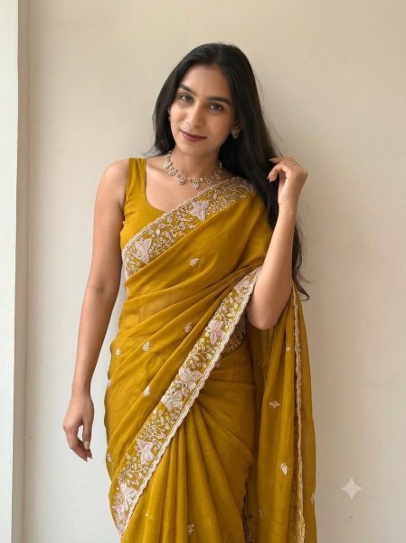 Bohemian Yellow Pure Star Georgette Saree with Cutwork Border and Embroidered Blouse Georgette Sarees Wholesale