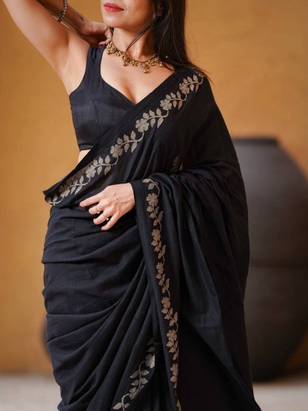 Bold Black Linen Cotton Saree with Digital Print for Casual and Festive Wear Cotton Sarees Wholesale