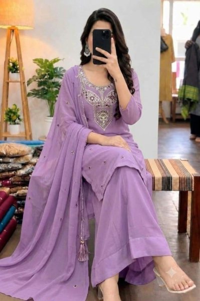 Bold Lavender Roman Silk Kurti with 40 Inch Palazzo and Matching Dupatta Embroidery Kurtis 