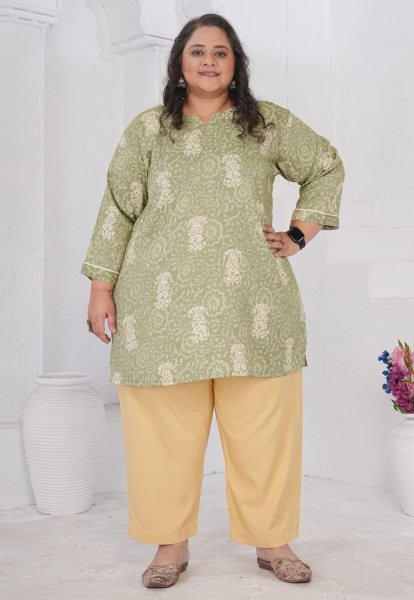 Boutique Style Pista Rayon Slub Tunic for Plus Size Ladies Plus Size Kurti / Gown