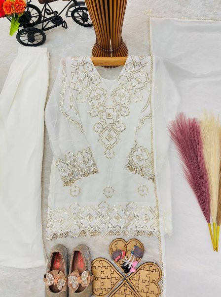 Boutique White Style Kids Suit Set for Special Occasions Girls Wear