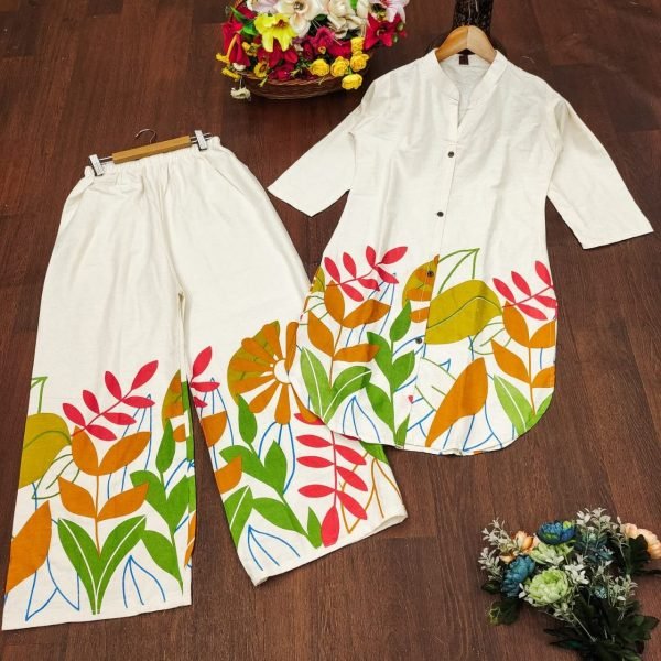 Breathtaking OffWhite Multi Color Women Co Ord Set with Comfortable Fit CO ORD Sets